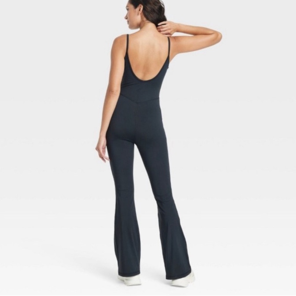 NWT JOYLAB Flare Bodysuit Jumpsuit Black Size XSmall - Picture 3 of 6